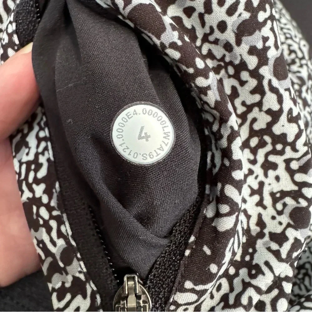 Lululemon Tracker Short 4